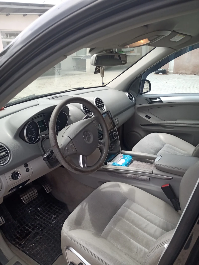 Mercedes-Benz ML, снимка 9 - Автомобили и джипове - 47456539