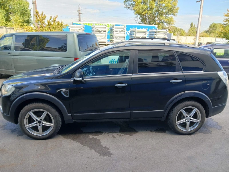 Chevrolet Captiva, снимка 2 - Автомобили и джипове - 47579233