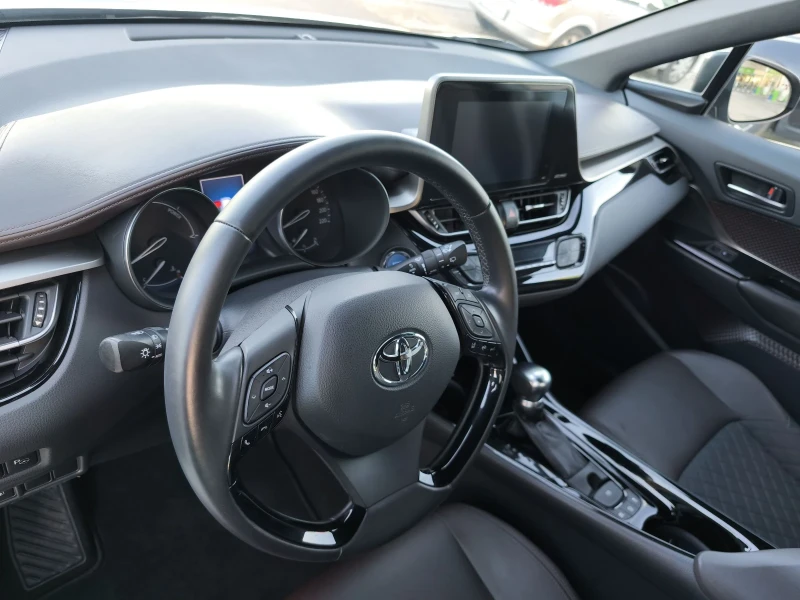 Toyota C-HR 1.8 HYBRID LOUNGE FULL SERVICE IN TOYOTA , снимка 7 - Автомобили и джипове - 48103423