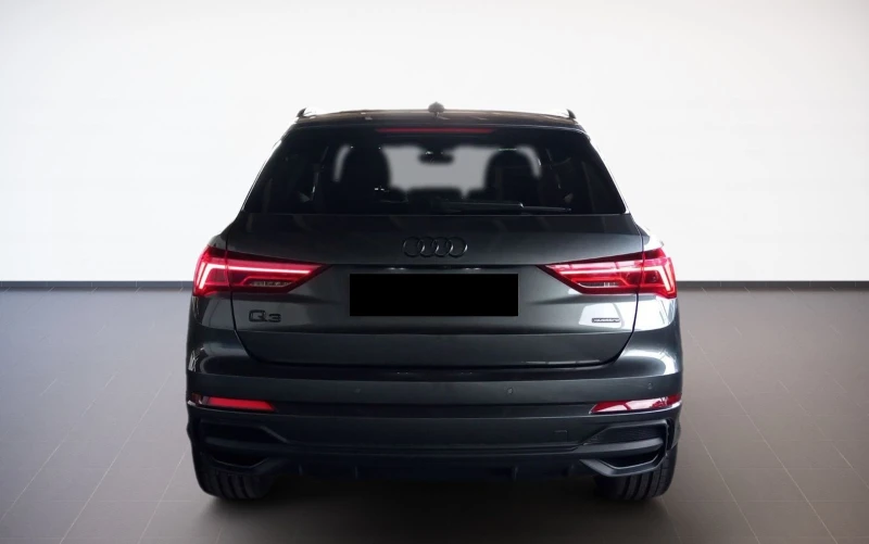 Audi Q3 40 TDI Quattro = S-line= Гаранция, снимка 2 - Автомобили и джипове - 48769291