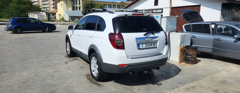 Chevrolet Captiva 2010г.  7 местен, снимка 4 - Автомобили и джипове - 49455714