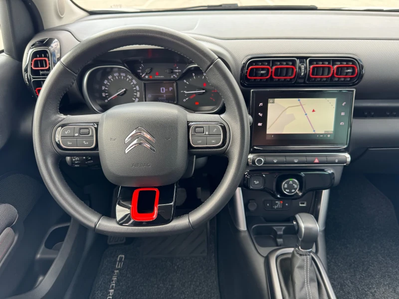 Citroen C3 Aircross 1.2 i SHINE - AUTO/ NAVI/ TEGLICH/ 114.000 km!!!, снимка 9 - Автомобили и джипове - 52003401