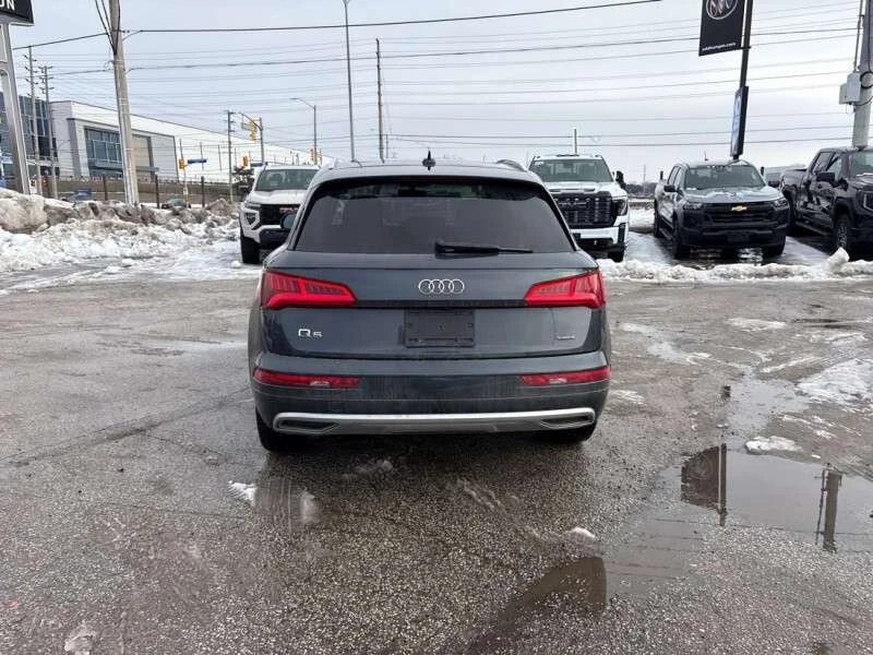 Audi Q5 * quattro Premium Plus * CARFAX * ЦЕНА ДО БГ - изображение 4