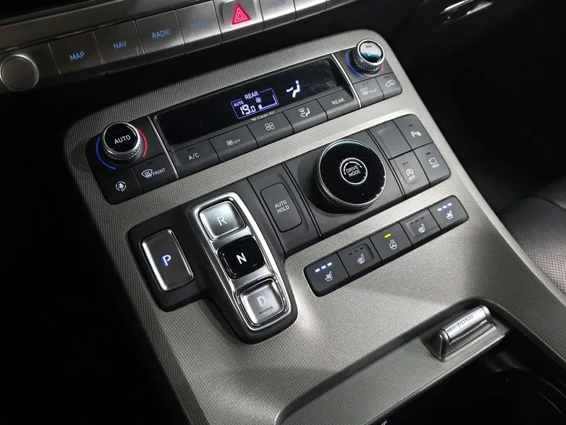 Hyundai Palisade 2.2 CRDI, снимка 9 - Автомобили и джипове - 54678649