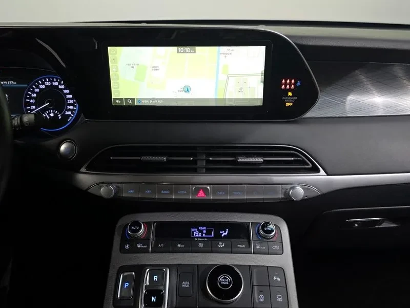 Hyundai Palisade 2.2 CRDI, снимка 14 - Автомобили и джипове - 54678649