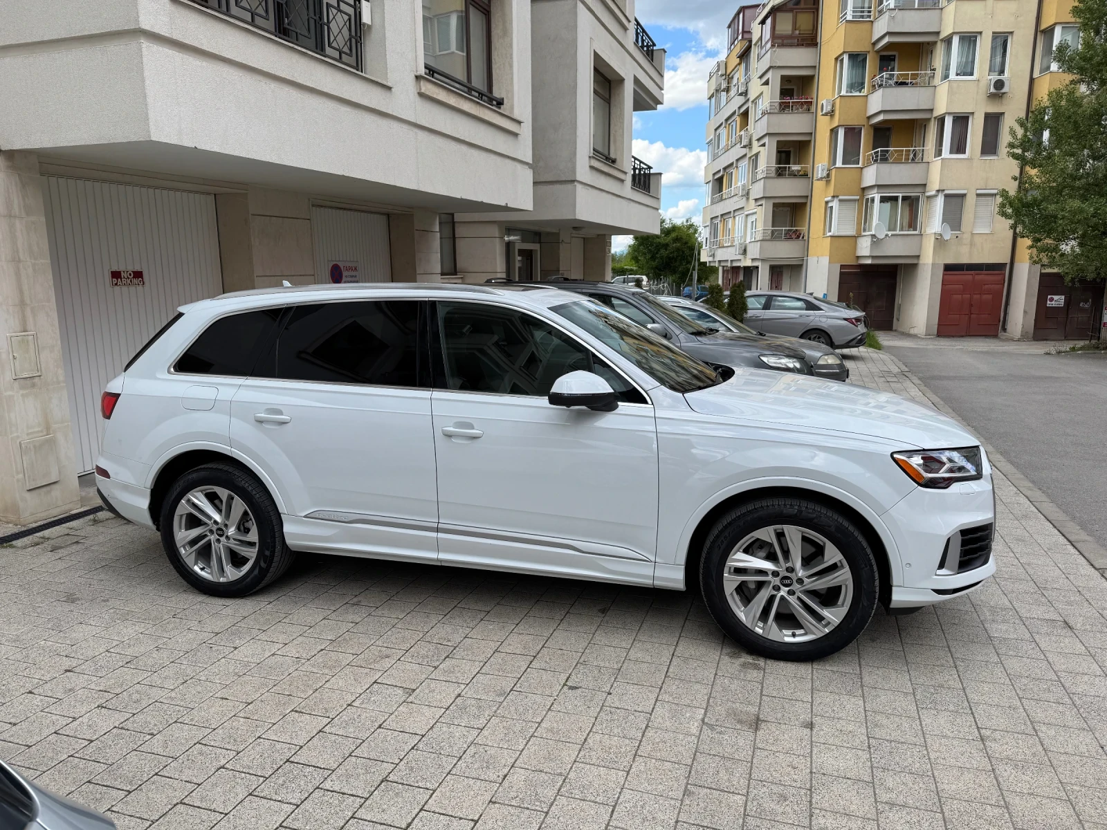 Audi Q7 5.5 TFSI - изображение 5