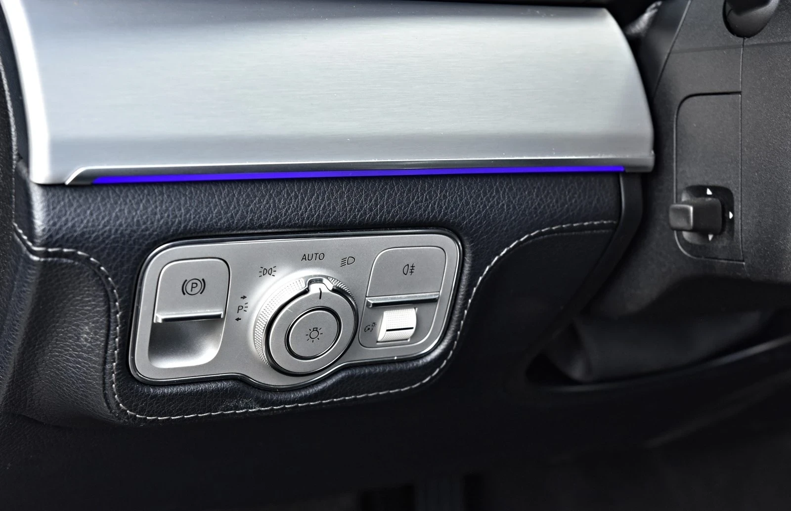 Mercedes-Benz GLE 350, снимка 7 - Автомобили и джипове - 53846301