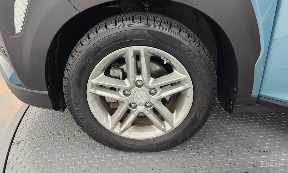 Hyundai Kona, снимка 5 - Автомобили и джипове - 54051385