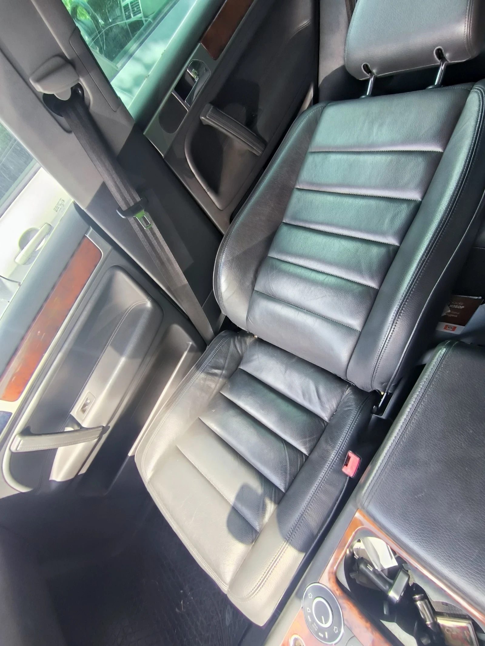 VW Touareg, снимка 11 - Автомобили и джипове - 54415386