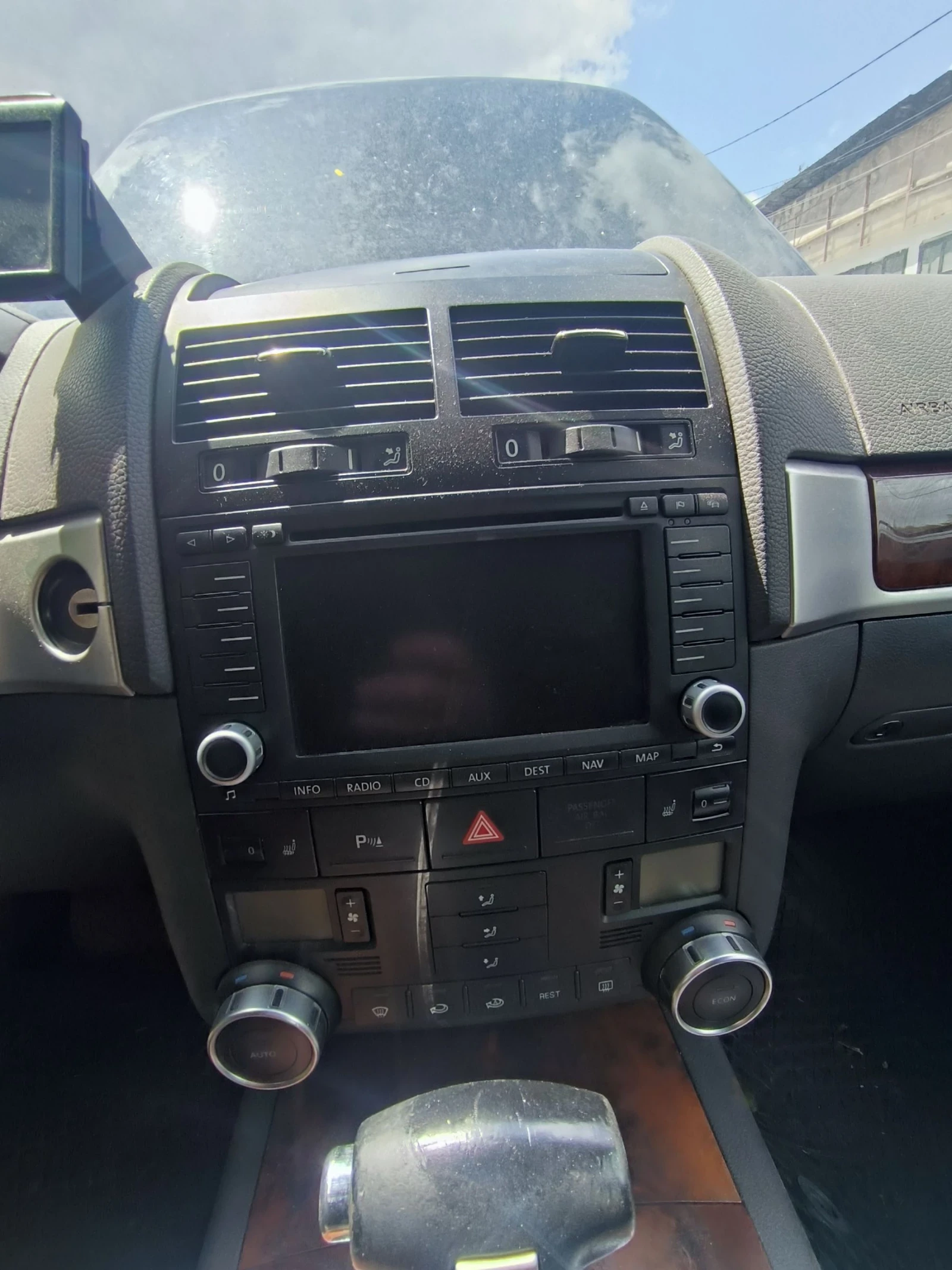 VW Touareg, снимка 9 - Автомобили и джипове - 54415386