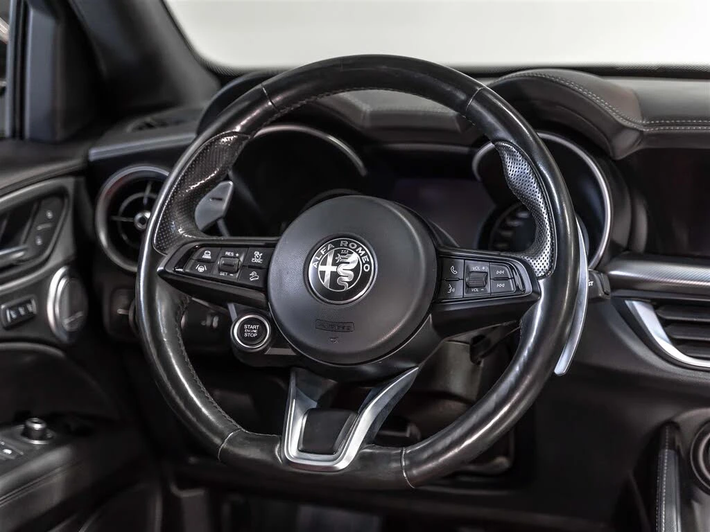 Alfa Romeo Stelvio RED | 4X4 | HARMAN KARDON | MEMORY , снимка 7 - Автомобили и джипове - 54873267