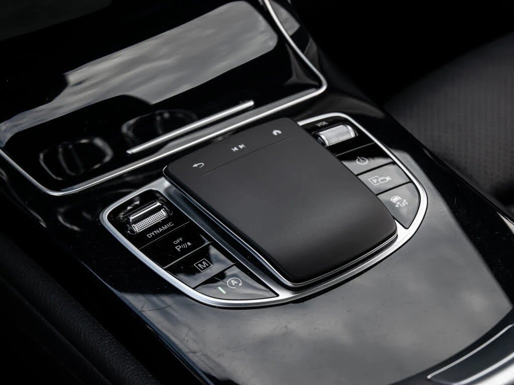 Mercedes-Benz GLC 300 AMG LINE* 4MATIC* PANO* 360CAM* ПОДГРЕВИ* MEMORY* , снимка 12 - Автомобили и джипове - 55059336