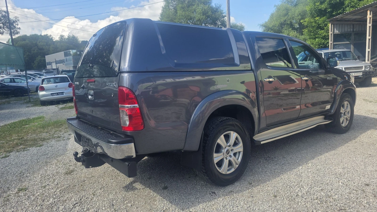 Toyota Hilux 3.0 D4D, снимка 2 - Автомобили и джипове - 55424547
