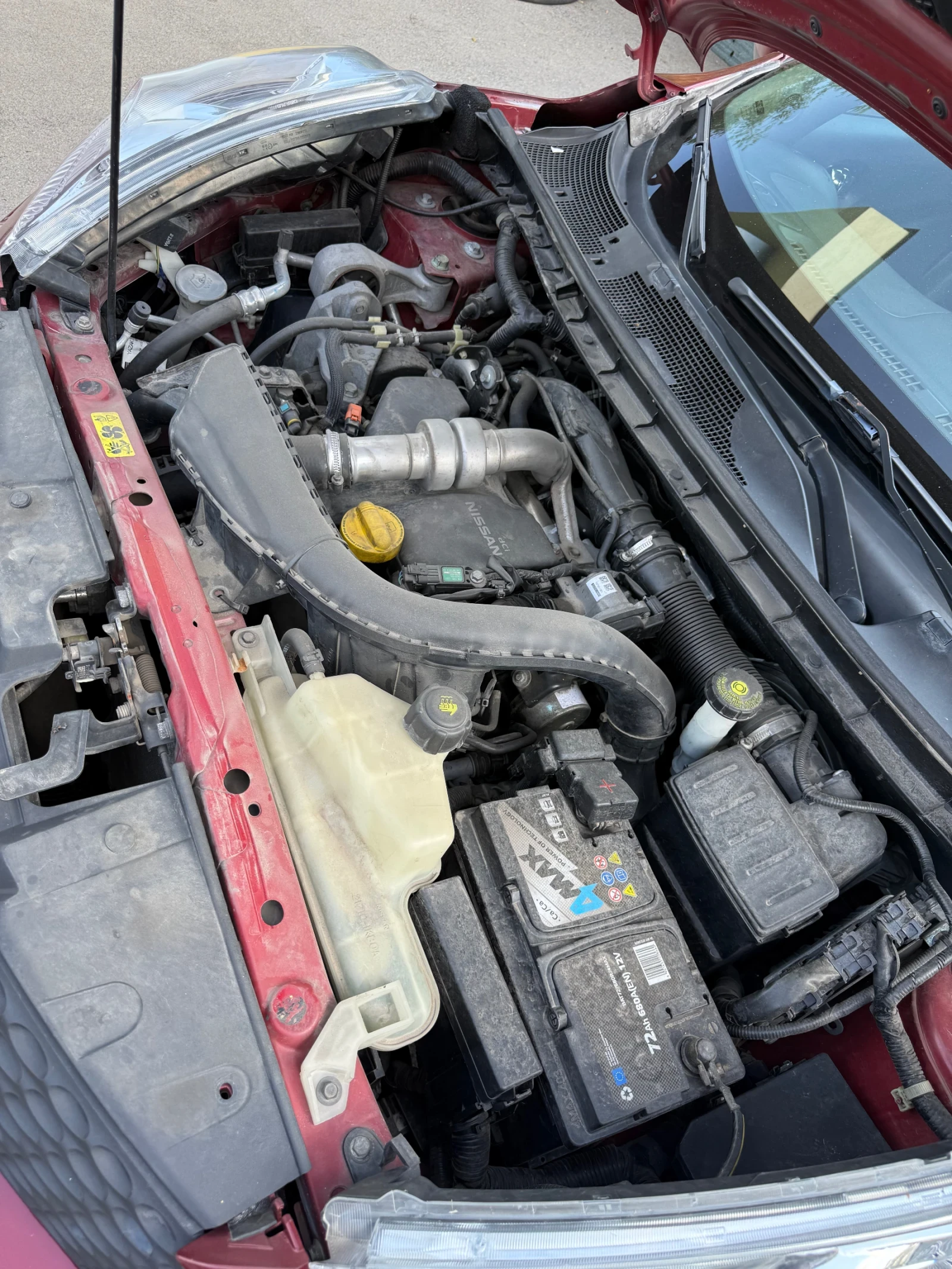 Nissan Juke 1.5 DCI, снимка 12 - Автомобили и джипове - 56160415