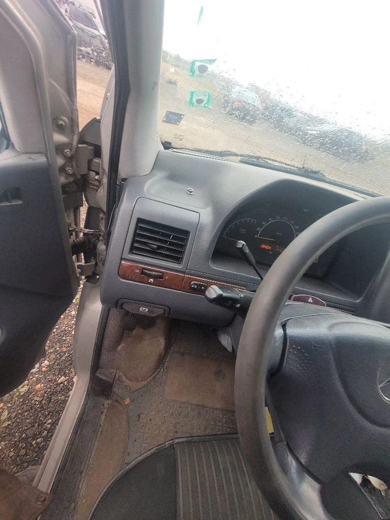 Mercedes-Benz Vito Вито 110 само на части, снимка 15 - Бусове и автобуси - 47353016