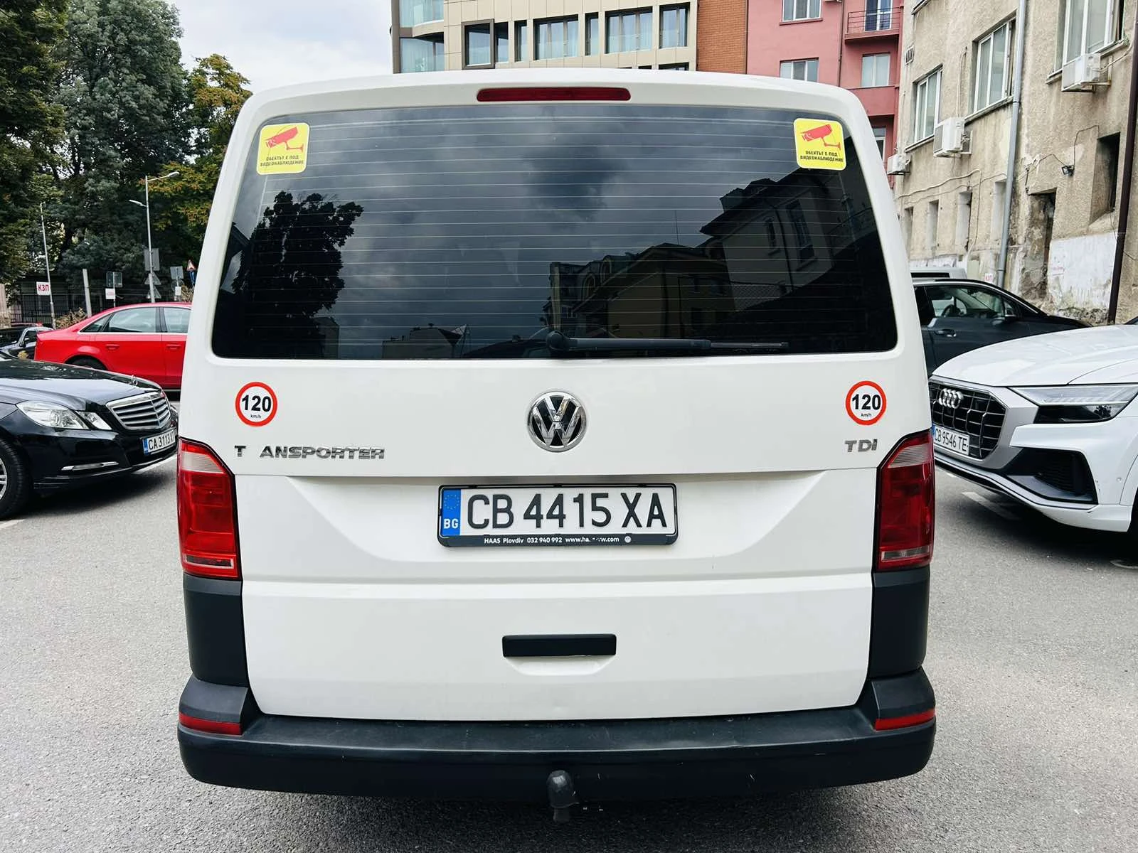 VW T6 9 места 2.0TDi Transporter - изображение 6