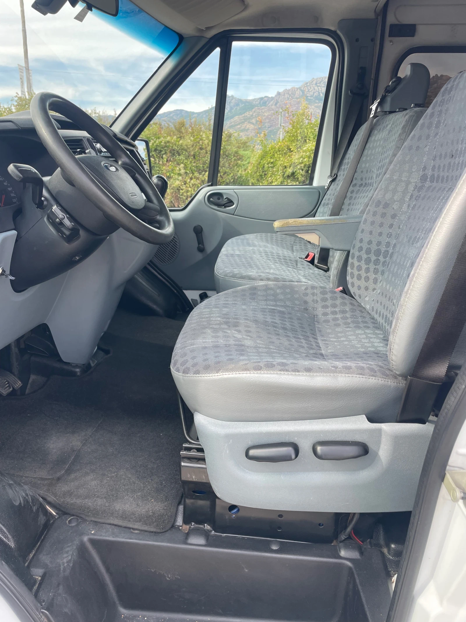 Ford Transit 2.2TDCI-110кс= 9МЕСТА= 6СКОРОСТИ= КЛИМАТИК - изображение 7