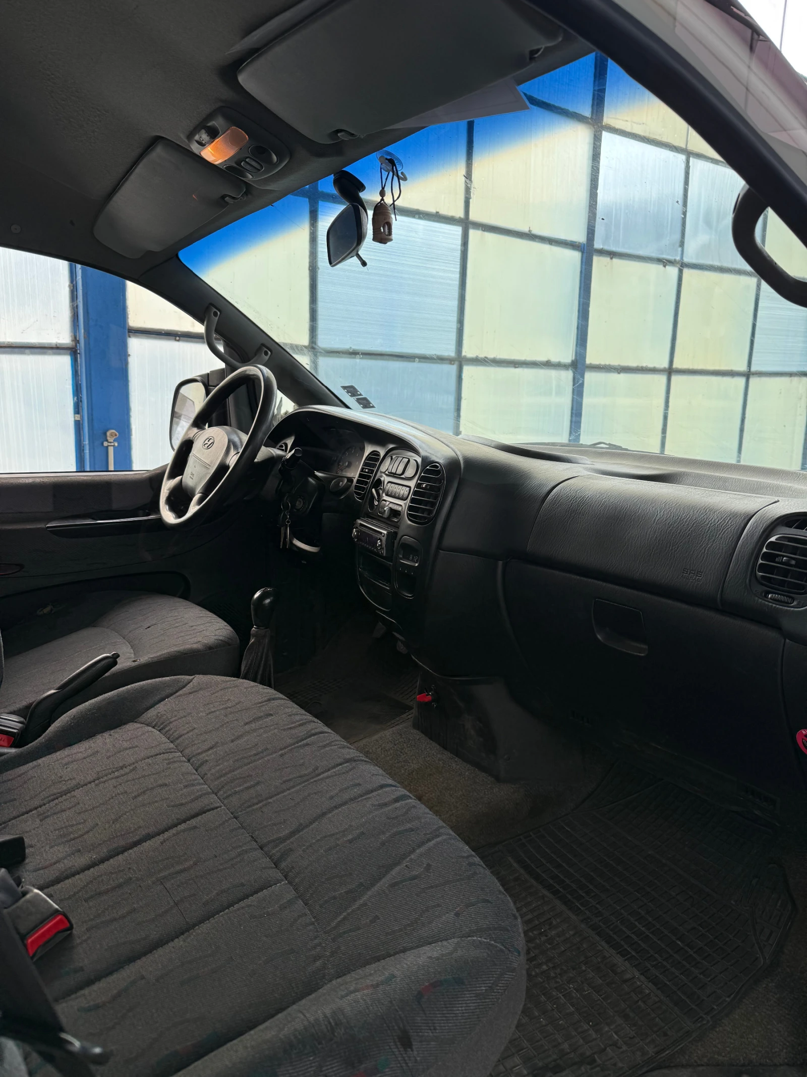 Hyundai H1, снимка 7 - Бусове и автобуси - 53875742