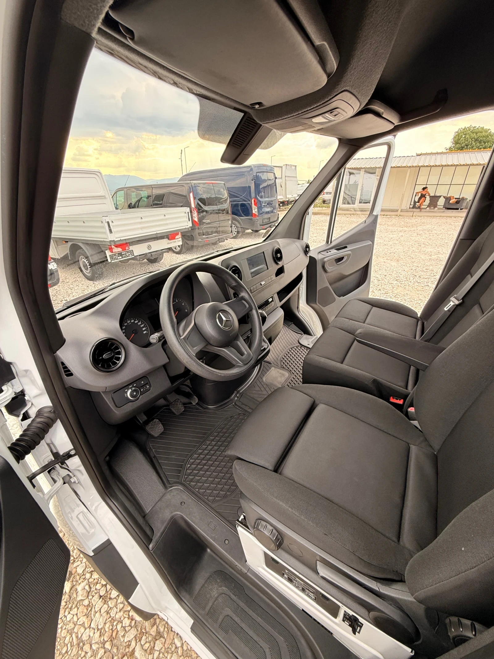 Mercedes-Benz Sprinter 316 140хл.км-Нов Внос-Клима, снимка 12 - Бусове и автобуси - 55563232