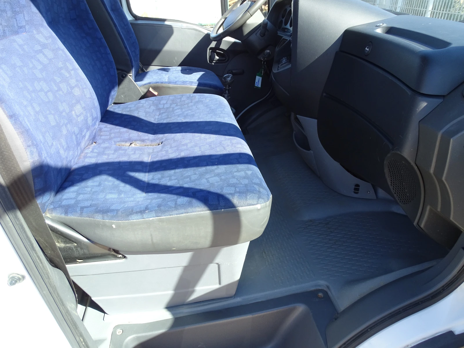Iveco 35c13  * * * 104 482 km* * * НОВ ВНОС ОТ ШВЕЙЦАРИЯ, снимка 14 - Бусове и автобуси - 56164467