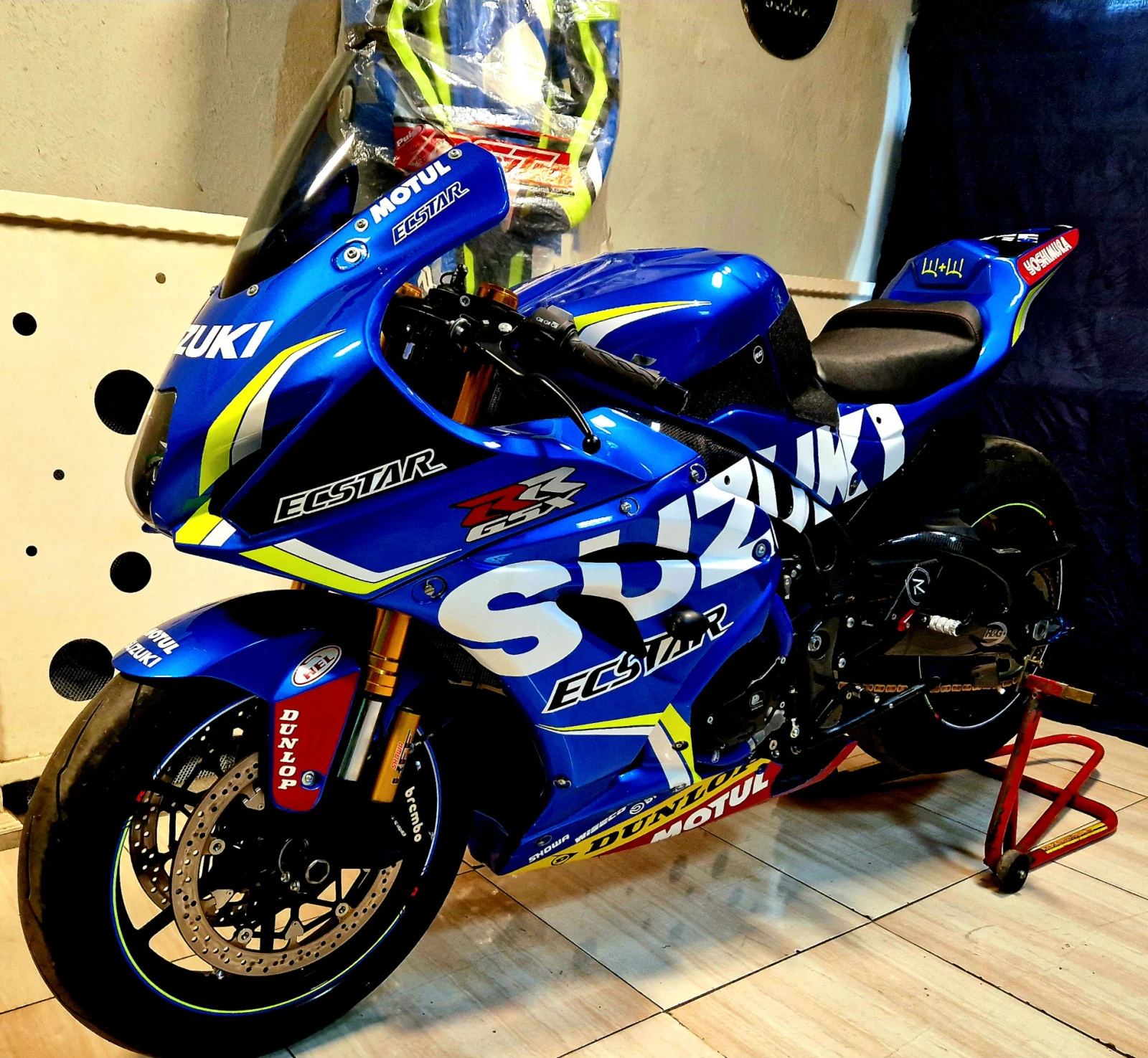 Suzuki Gsxr Suzuki gsxr 1000 L8  - изображение 6