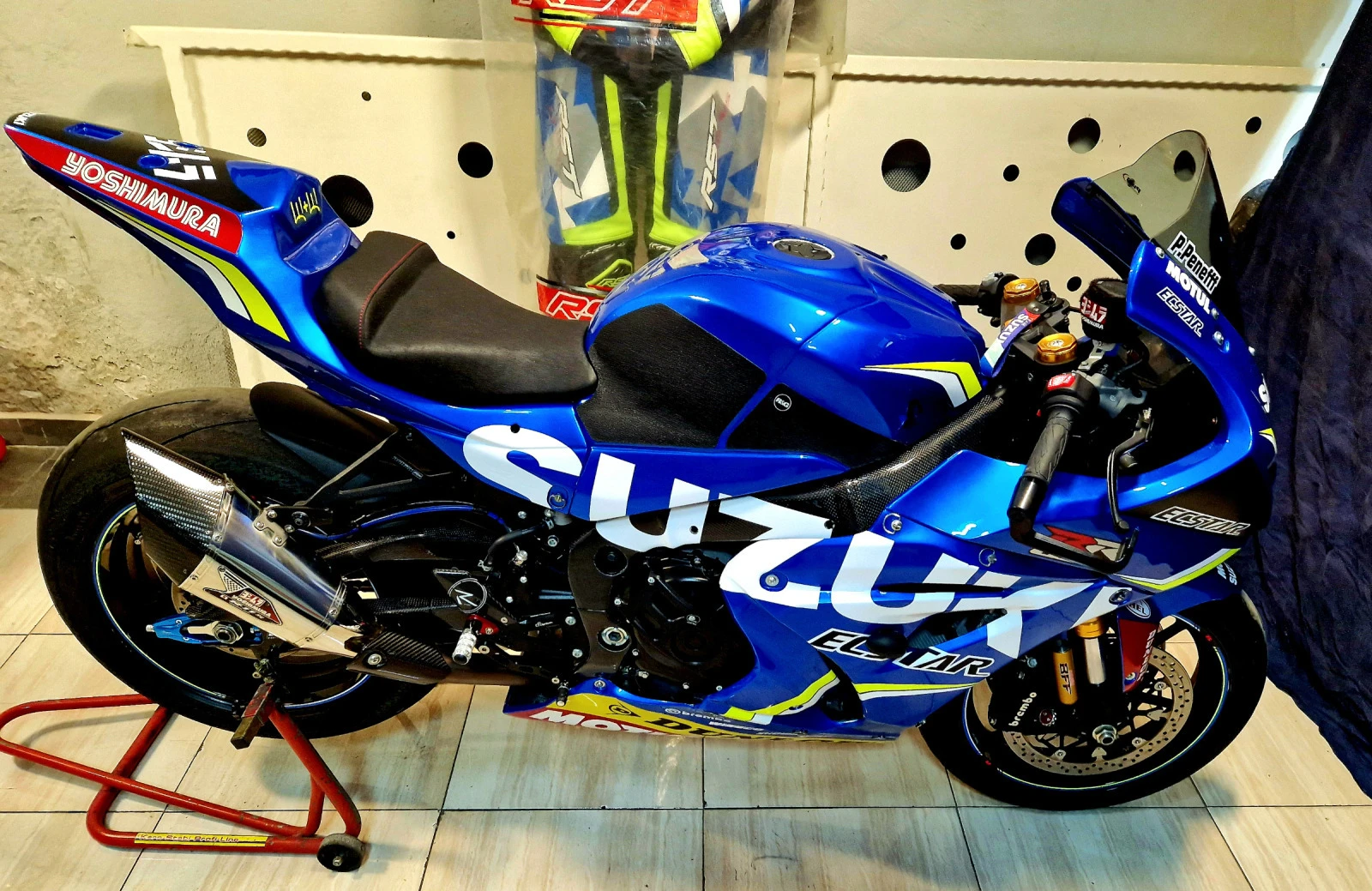 Suzuki Gsxr Suzuki gsxr 1000 L8  - изображение 3