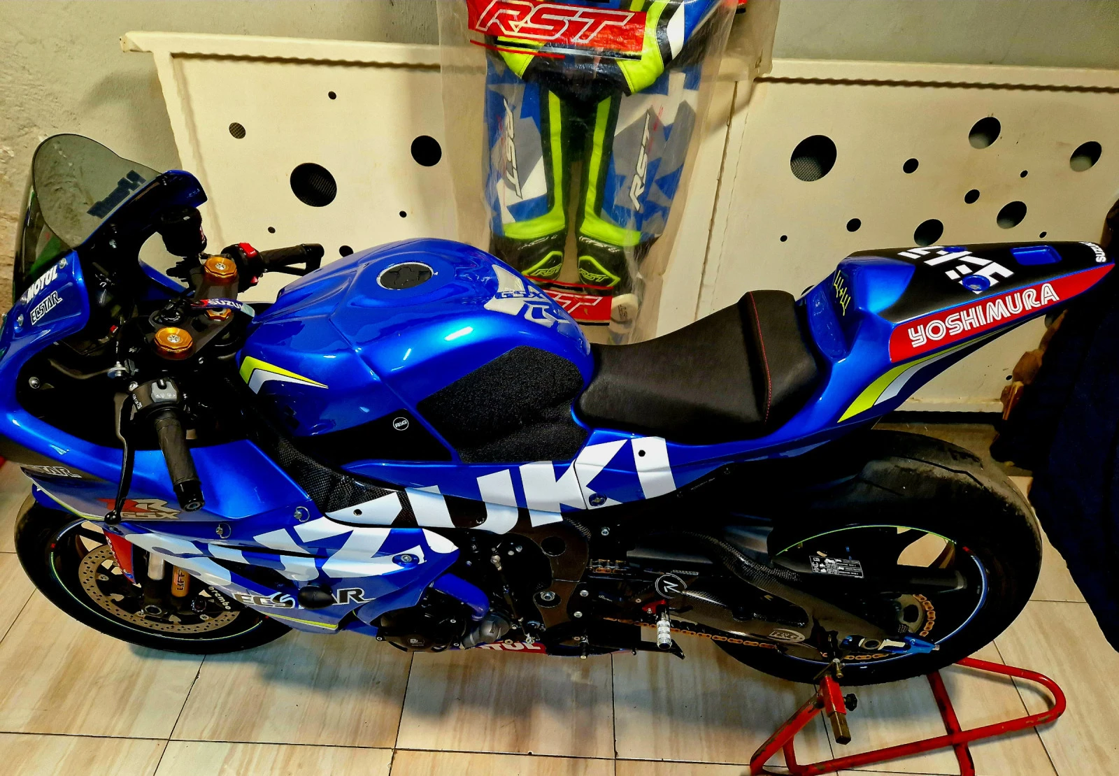 Suzuki Gsxr Suzuki gsxr 1000 L8  - изображение 9