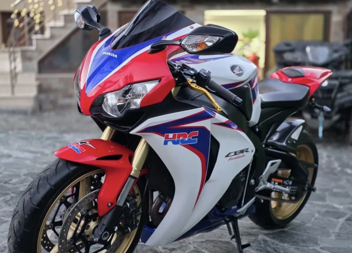 Honda Cbr 1000RR FIREBLADE#HRС, снимка 14 - Мотоциклети и мототехника - 54090526