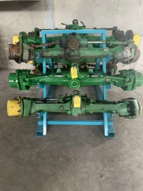 Трактор John Deere Предни мостове употребявани на части , снимка 2