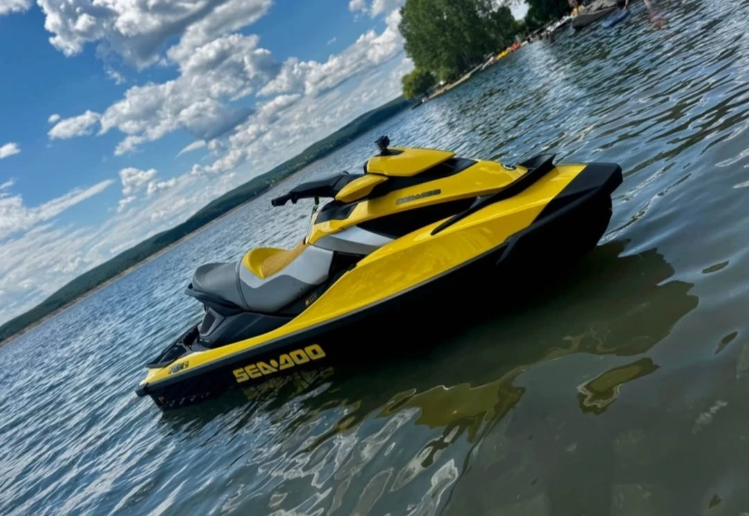 Джет Bombardier Sea Doo RXT 260IS, снимка 5 - Воден транспорт - 55021715