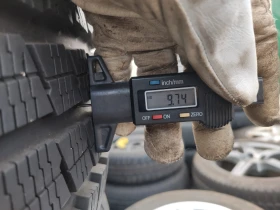 Гуми Зимни 215/65R16, снимка 6