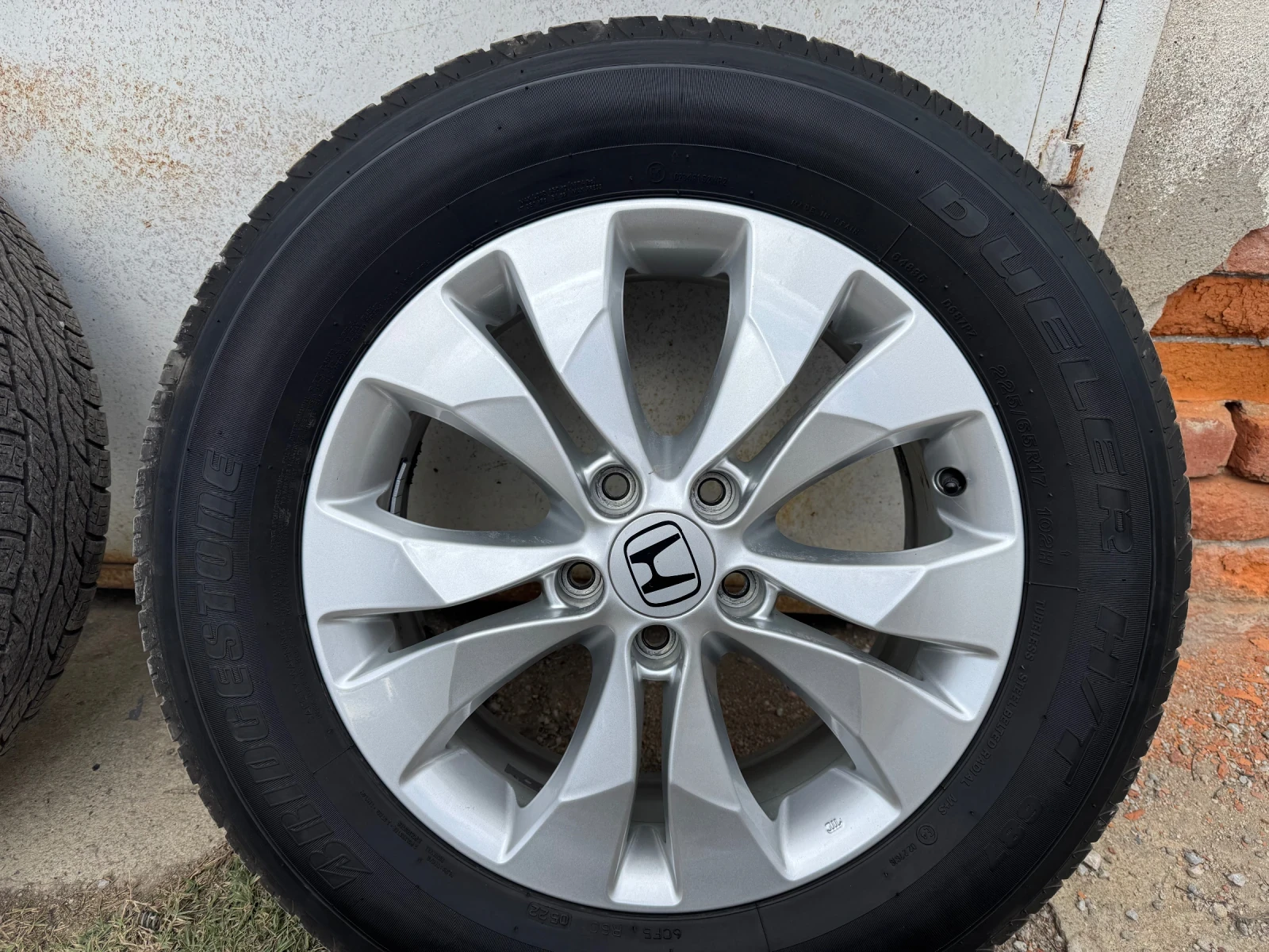 ���� � ������ 225/65R17 �� Honda Cr-v | Mobile.bg � ����������� 6