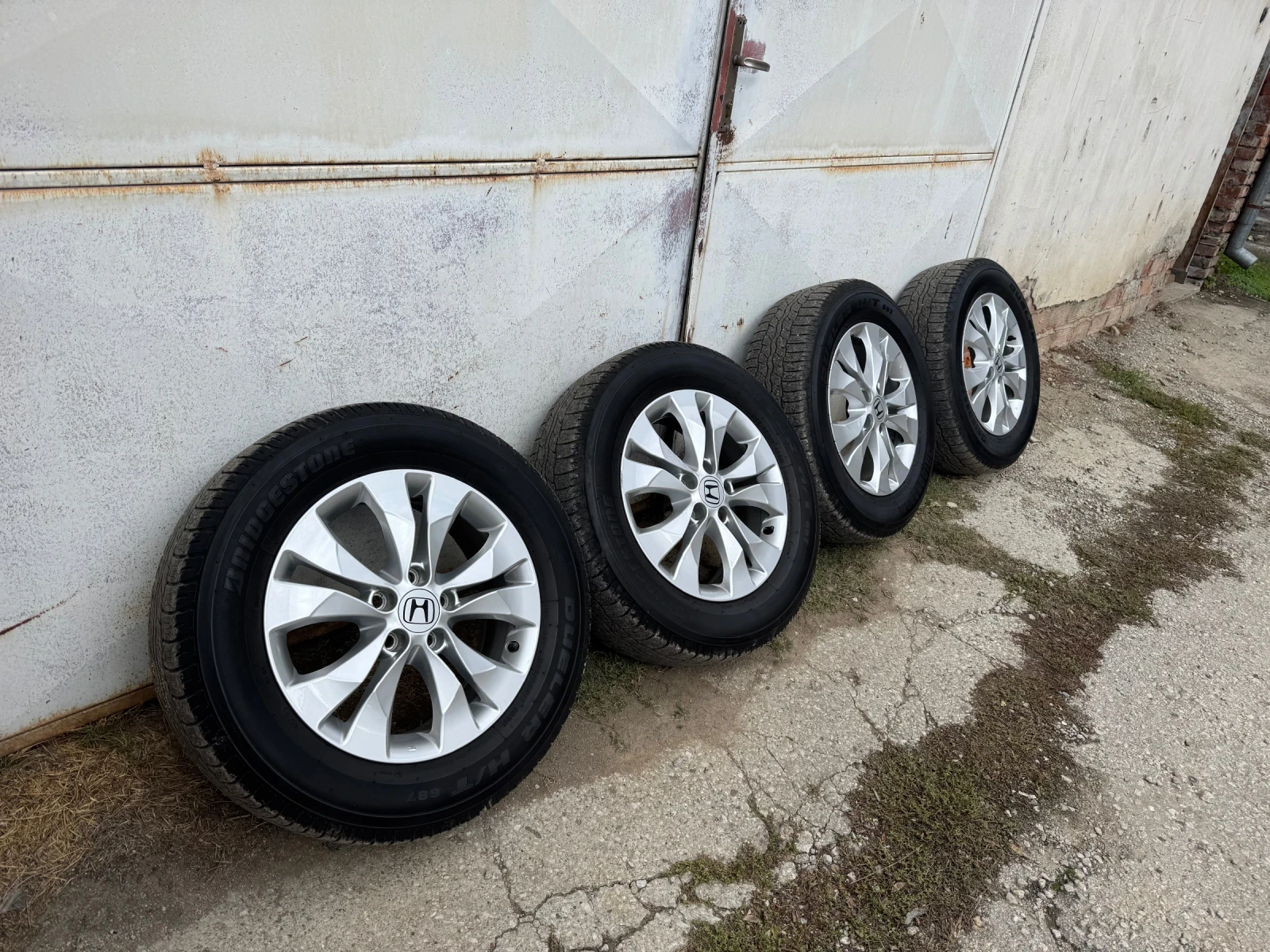 ���� � ������ 225/65R17 �� Honda Cr-v | Mobile.bg � ����������� 8