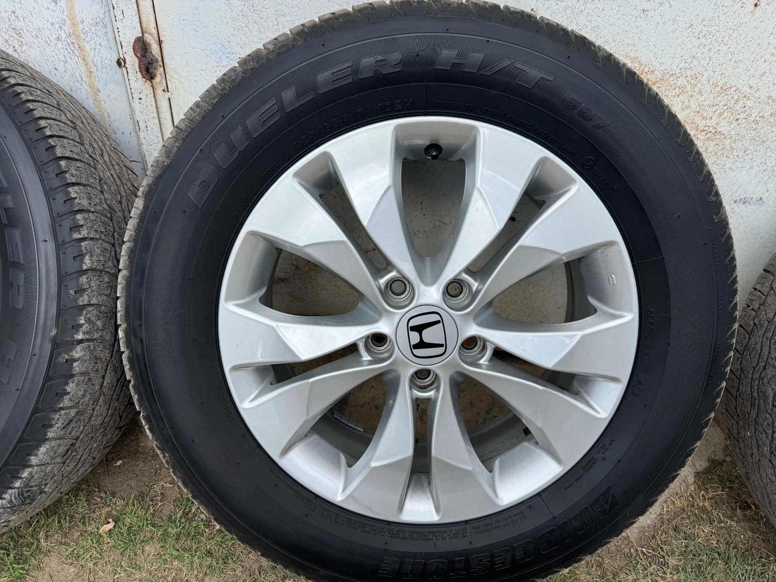 ���� � ������ 225/65R17 �� Honda Cr-v | Mobile.bg � ����������� 3