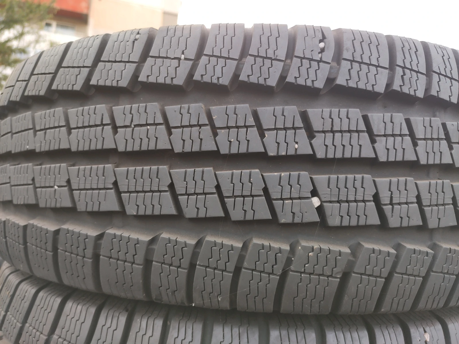 ���� 215/65R16 | Mobile.bg � ����������� 3