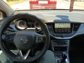 Opel Astra Sports Tourer Automatic 150k.s., снимка 8