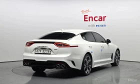 Kia Stinger * 2.0 Turbo AWD * БЕЗ ПЪРВОНАЧАЛНА ВНОСКА, снимка 2