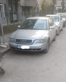 Audi A4 1.8бен182110 км     , снимка 1