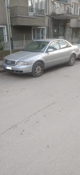 Audi A4 1.8бен182110 км     , снимка 2