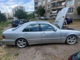 Mercedes-Benz E 320 - 1100 € / 2151.41 лв. - 87899958 12