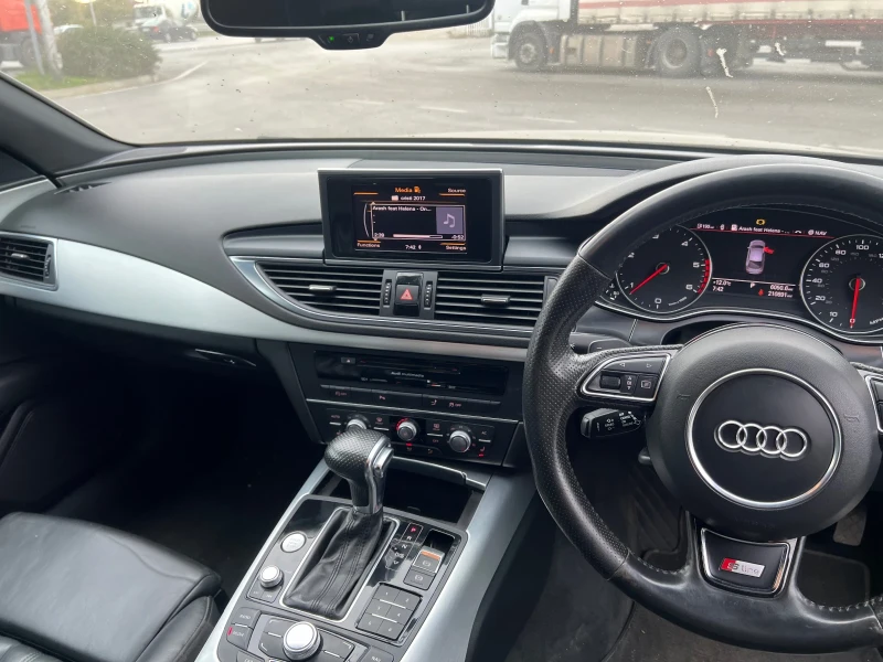 Audi A7 3.0tdi S line, снимка 8 - Автомобили и джипове - 48261125