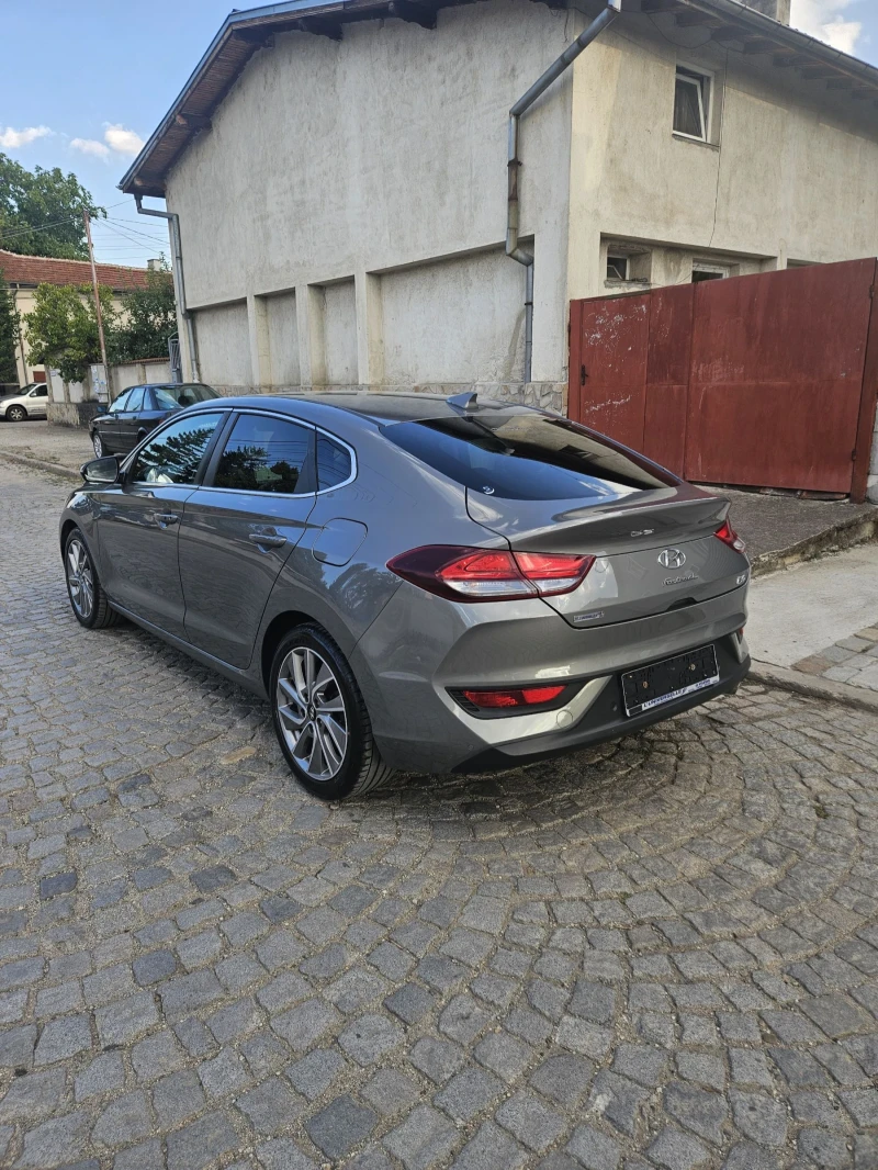 Hyundai I30 1.4 T-GDI Fastback, снимка 2 - Автомобили и джипове - 52083168