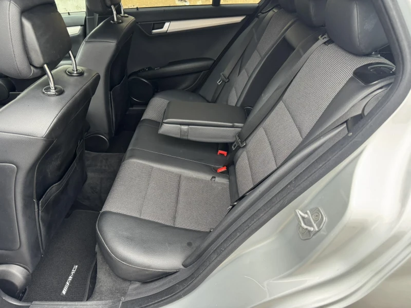 Mercedes-Benz C 200 * * БЕНЗИН* * AMG* * 184кс.* * Подгрев* * Германия, снимка 12 - Автомобили и джипове - 52973079
