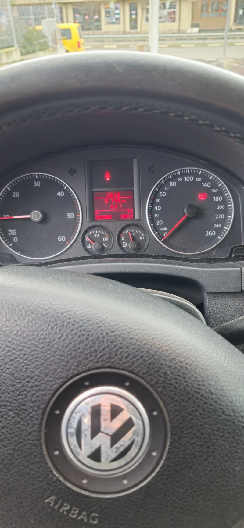 VW Golf Plus, снимка 10 - Автомобили и джипове - 53221174