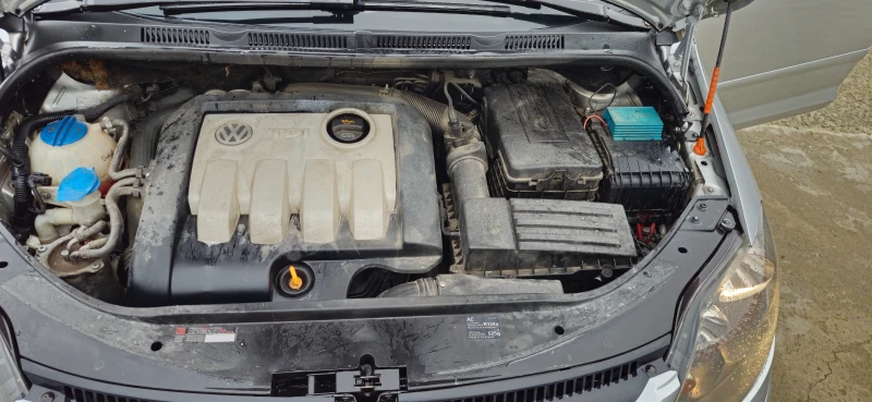 VW Golf Plus, снимка 7 - Автомобили и джипове - 53221174