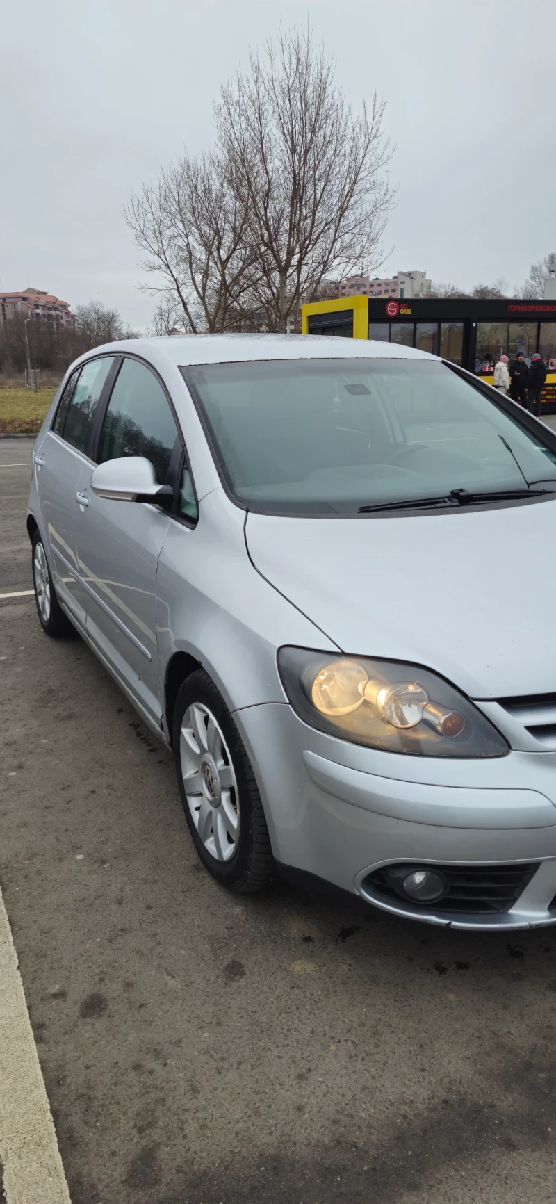 VW Golf Plus, снимка 2 - Автомобили и джипове - 53221174