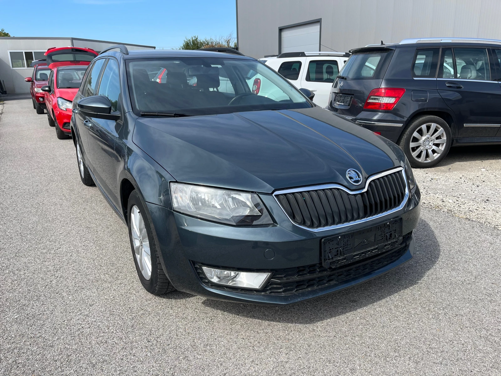 Skoda Octavia 1.6 TDI 110k.c, снимка 1
