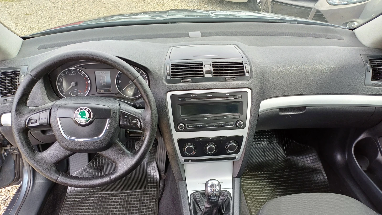 Skoda Octavia TDI - изображение 10