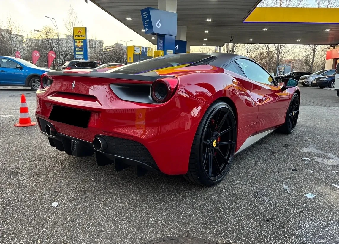 Ferrari 488 GTB - изображение 4