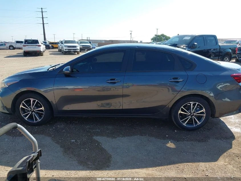 Kia Forte 2.0L I-4 DOHC, VVT, 147HP Front Wheel Drive | Mobile.bg   6